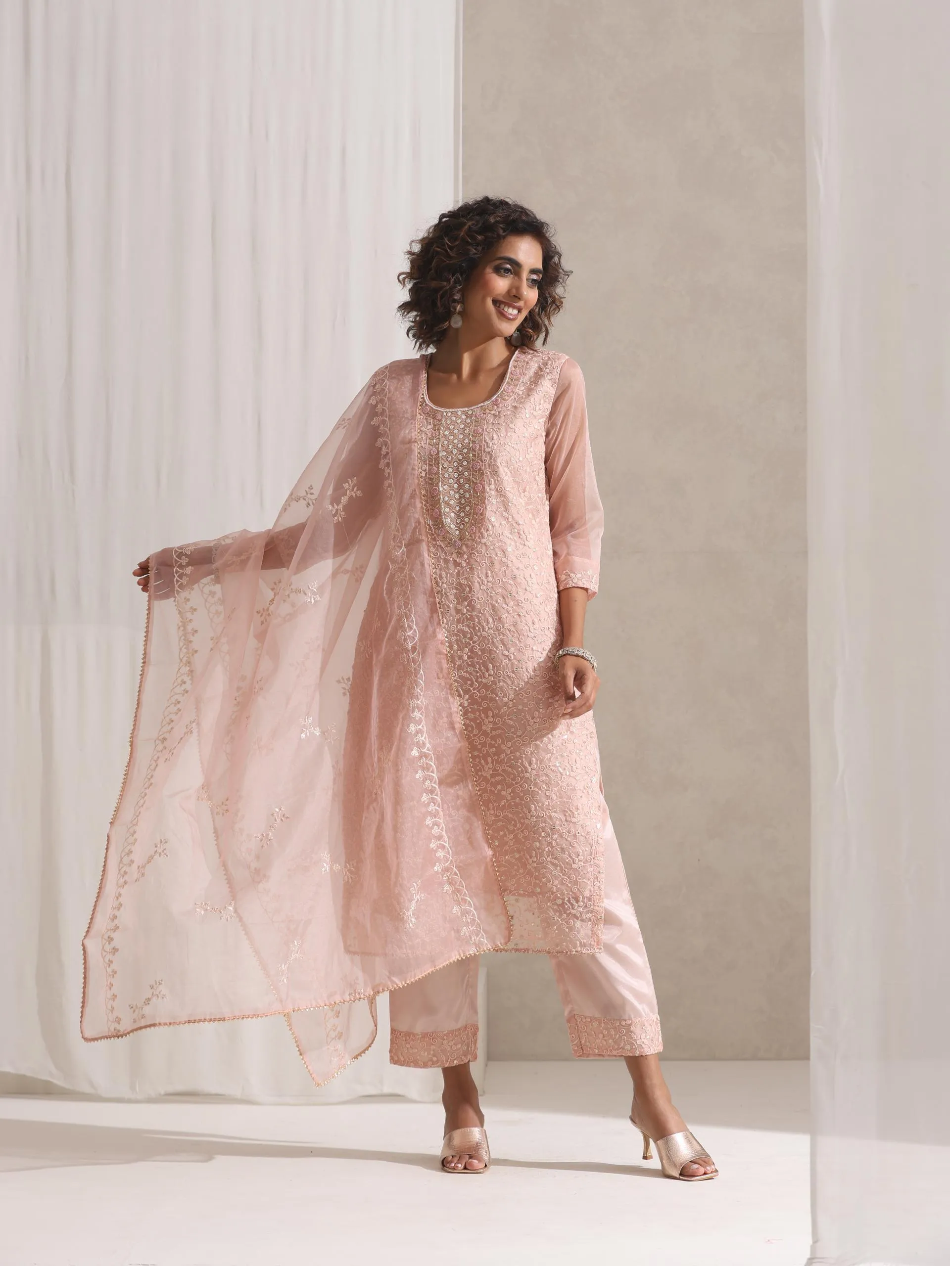 3 Pc SET - Dusty Pink Beaded and Emrboidered Organza Kurta and Dupatta with Pyjama