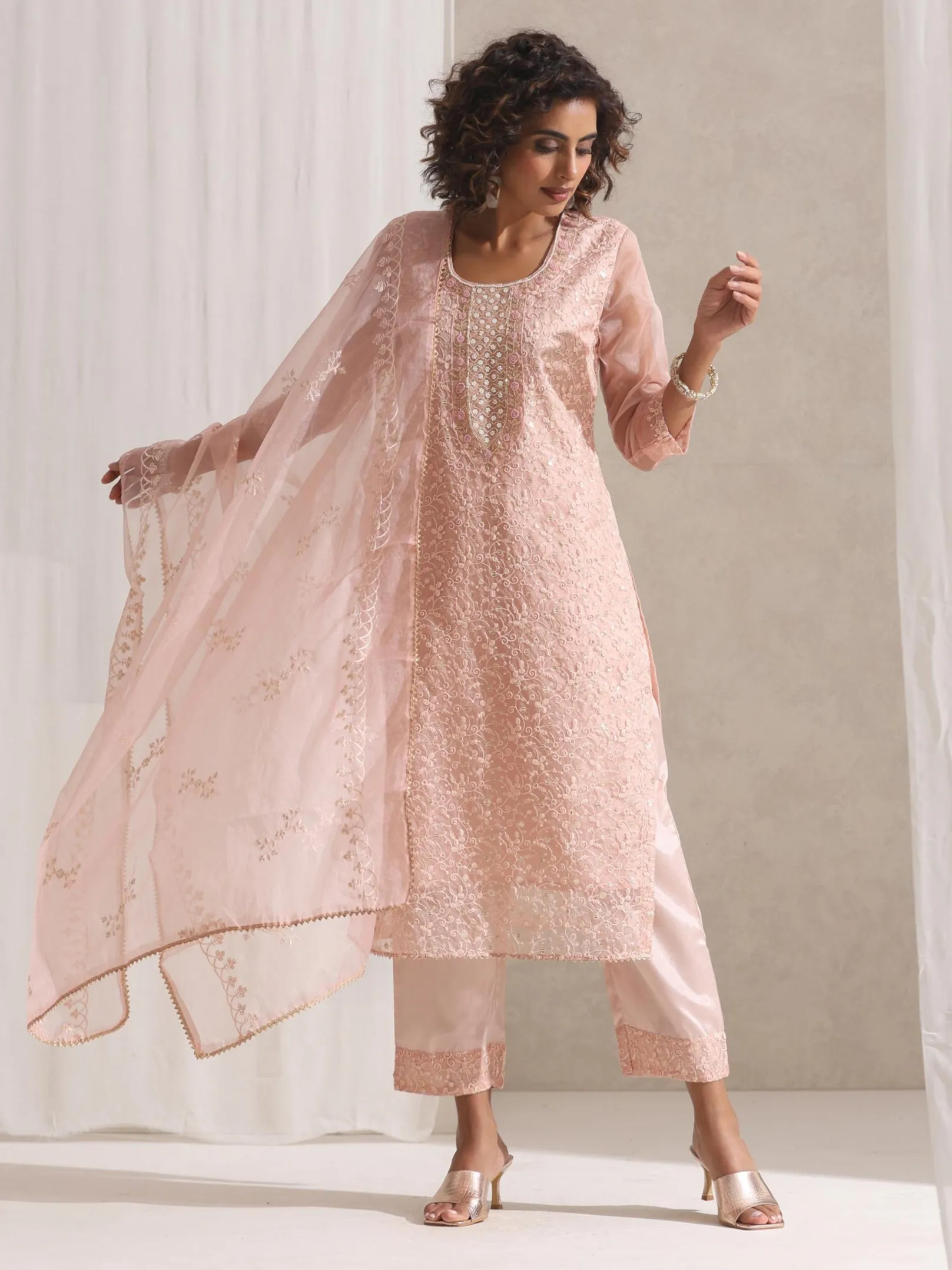 3 Pc SET - Dusty Pink Beaded and Emrboidered Organza Kurta and Dupatta with Pyjama