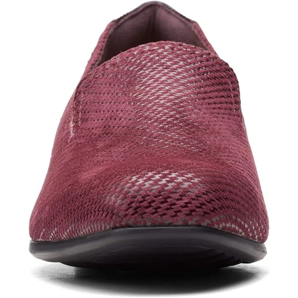 Clarks Women's Juliet Hanley Loafer Burgundy Leather