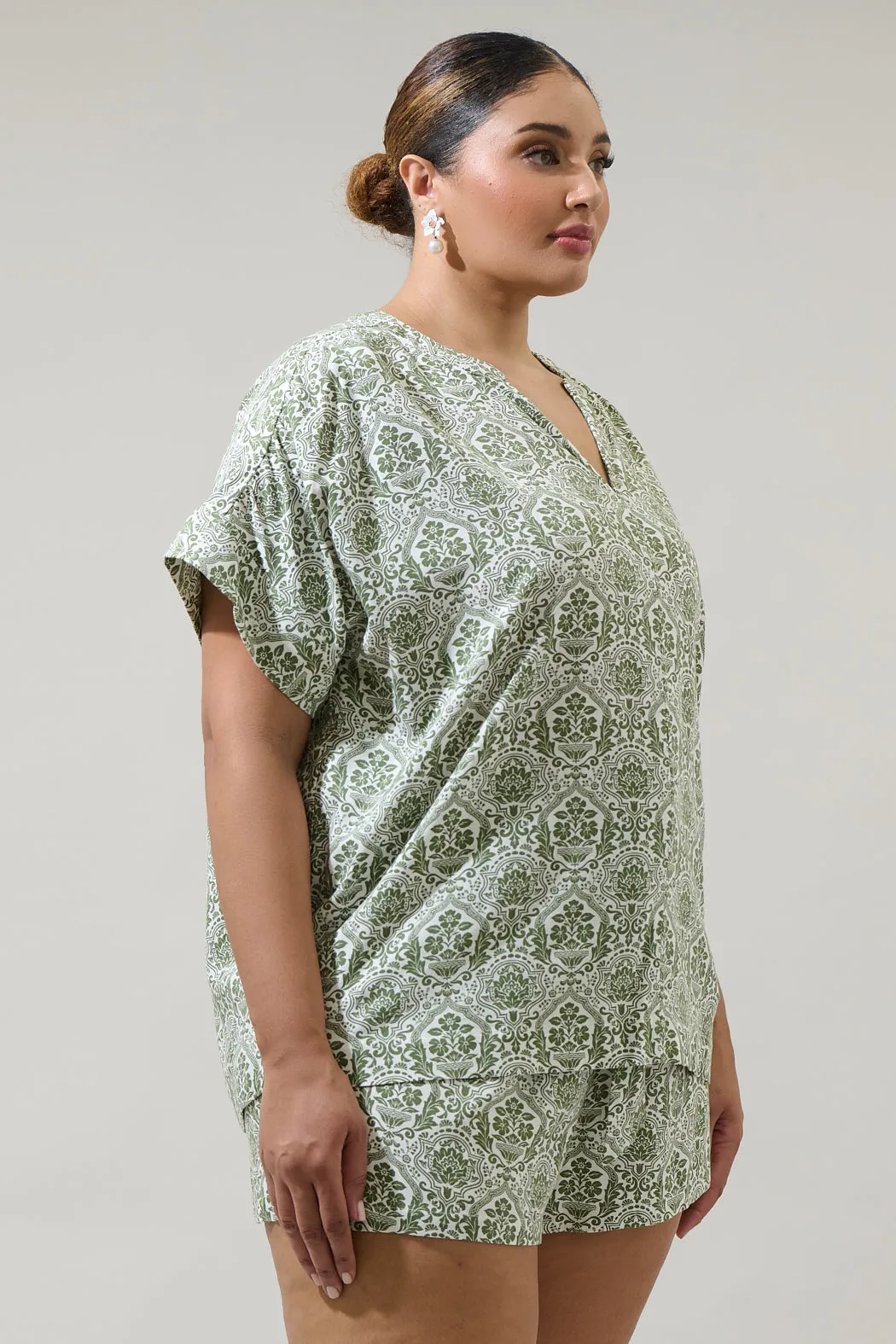 Estrada Floral Miah Split Neck Blouse Curve