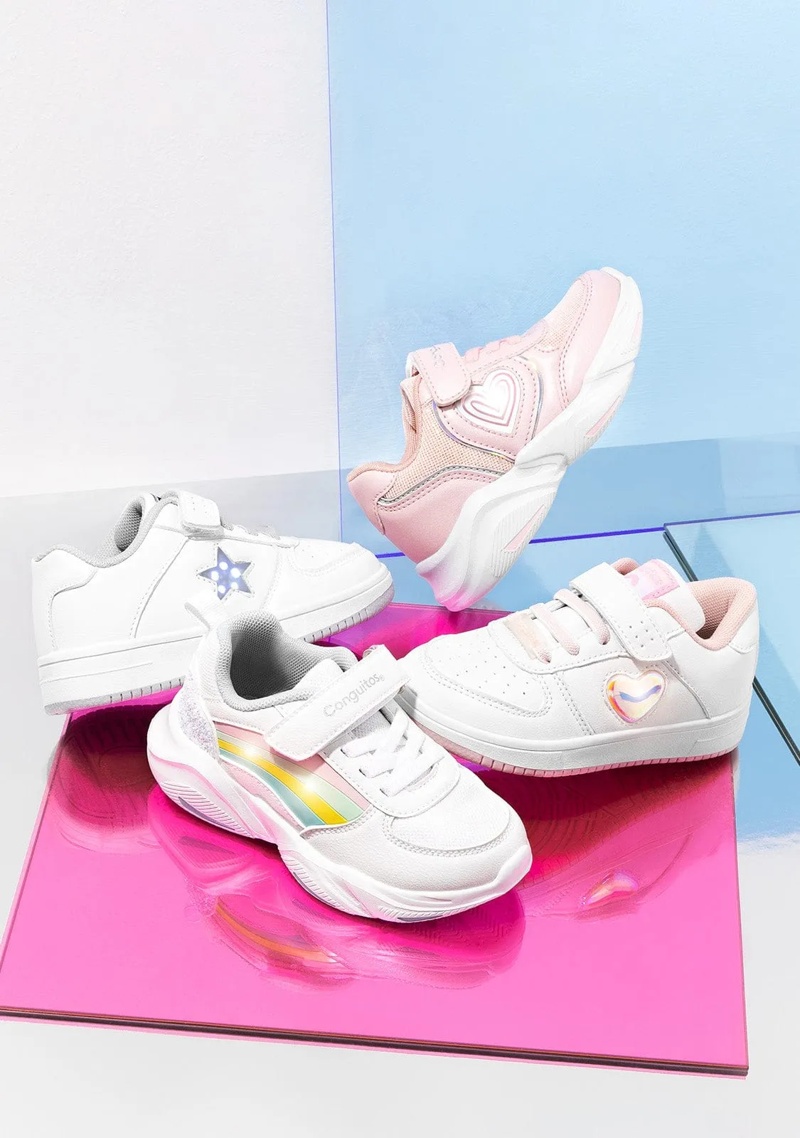 Girl's White Rainbow With Lights Sneakers