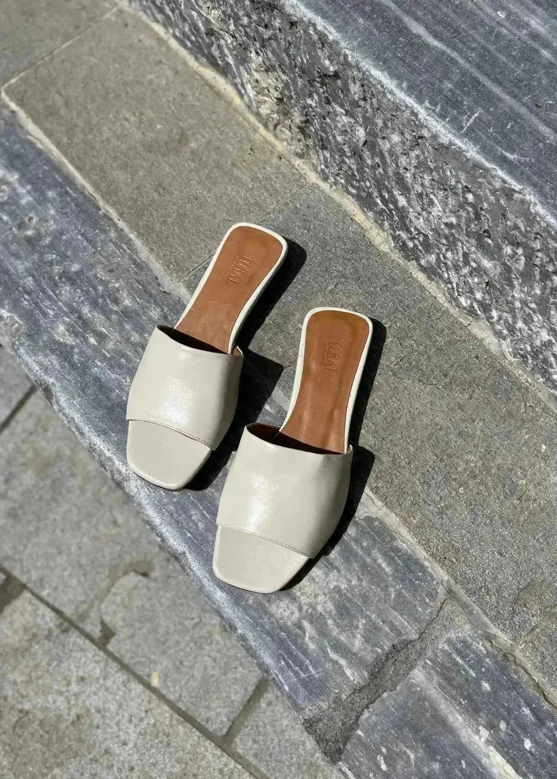 Mules plates Toral 12618 Sofia Ice Cuero