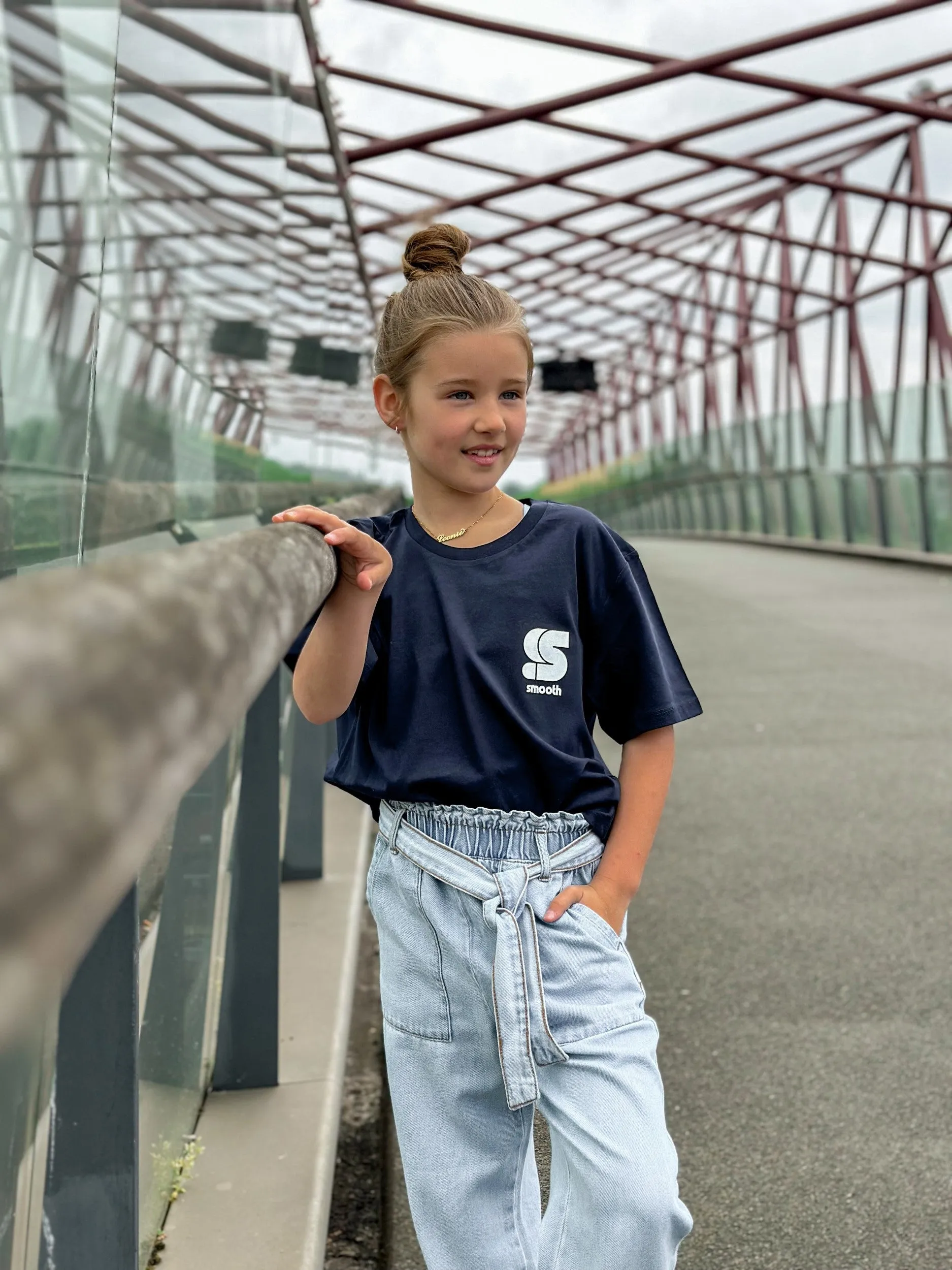 Navy Kids T / S Logo White Front Back Girls