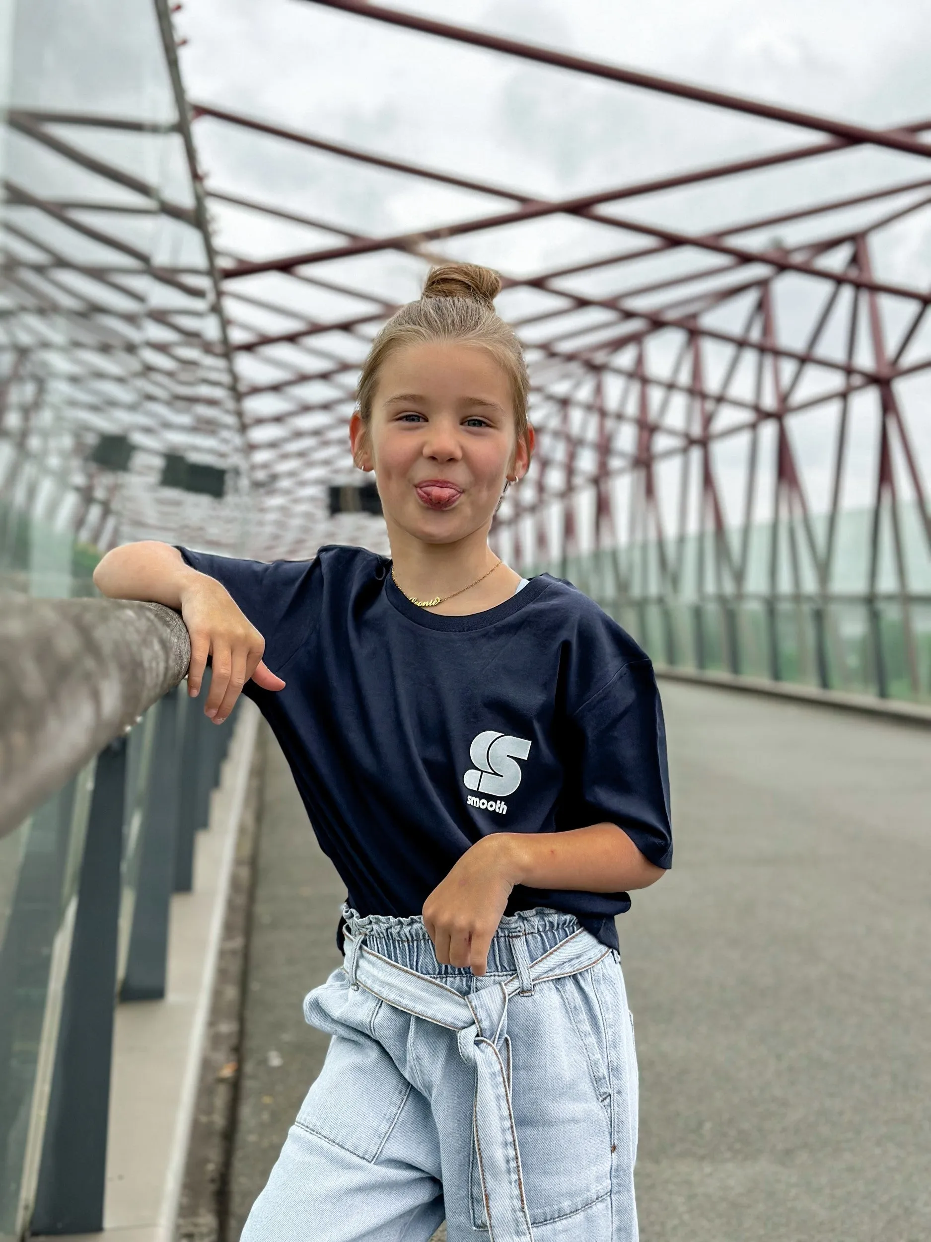 Navy Kids T / S Logo White Front Back Girls