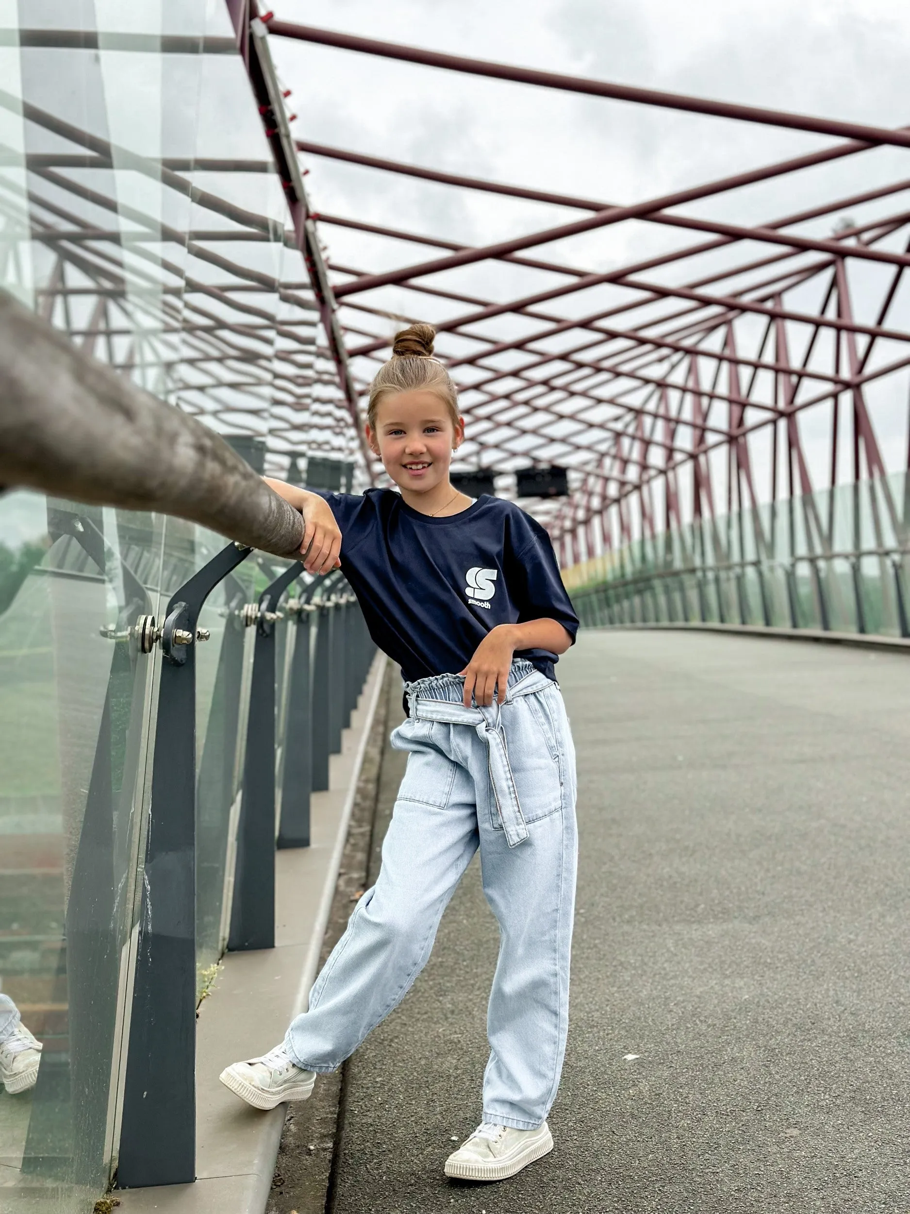 Navy Kids T / S Logo White Front Back Girls