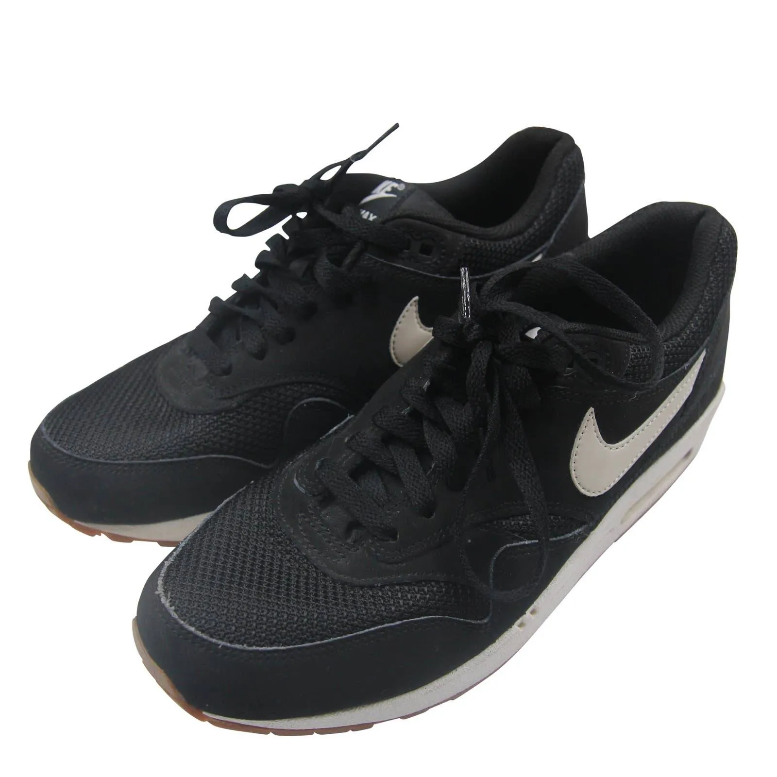 Nike Air Max 1 Essential Sneakers
