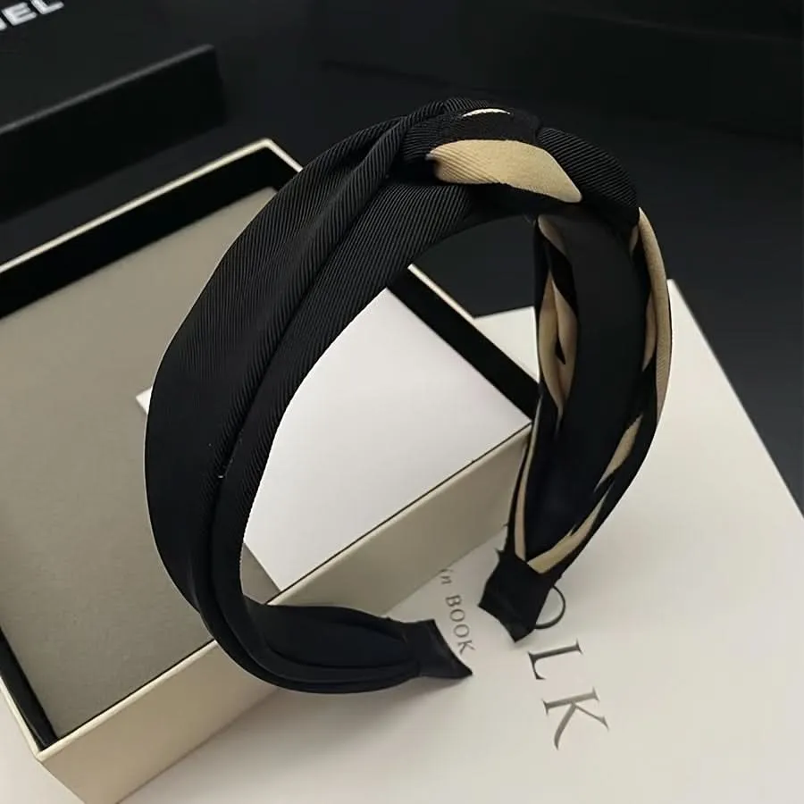 Trendy Knitted Non-Slip Headband for Women
