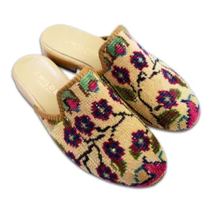 Women's Slippers size 6